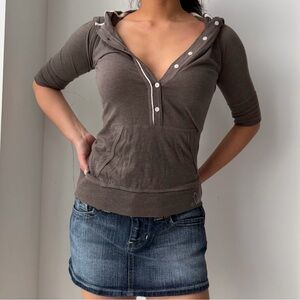 2000s Abercrombie and Fitch Taupe Hooded Henley Top - Small